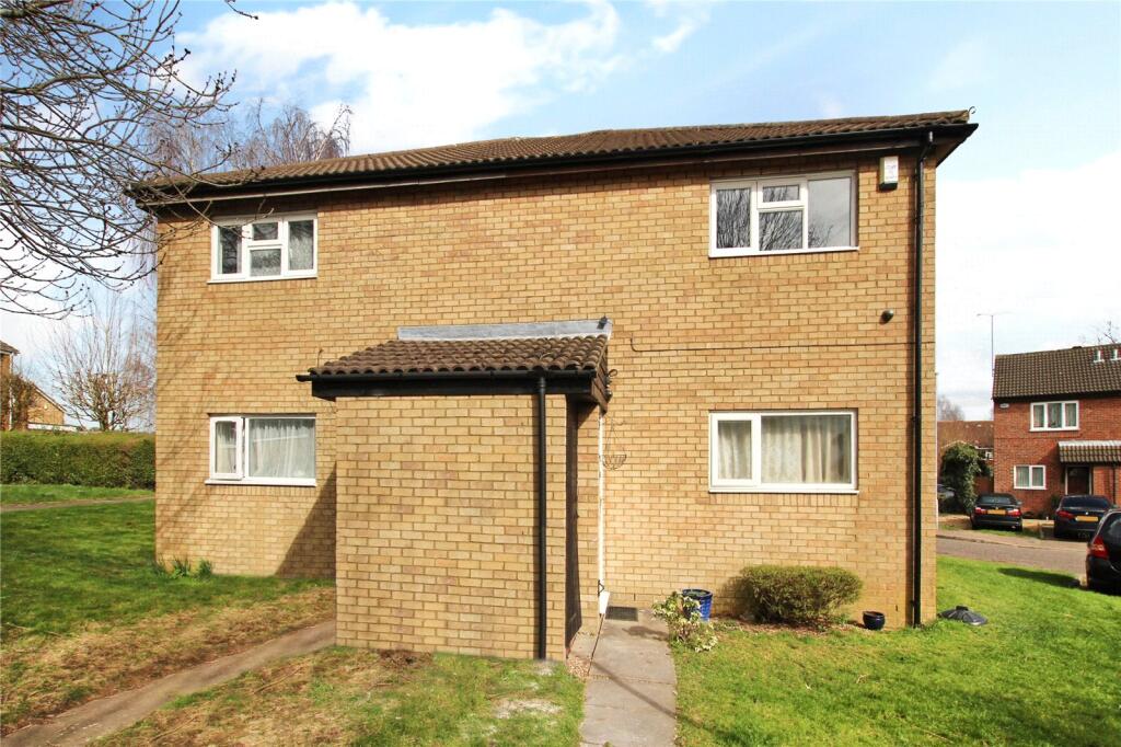 1 bed 1st Floor Flat for rent in Luton. From Alexander & Co - Dunstable