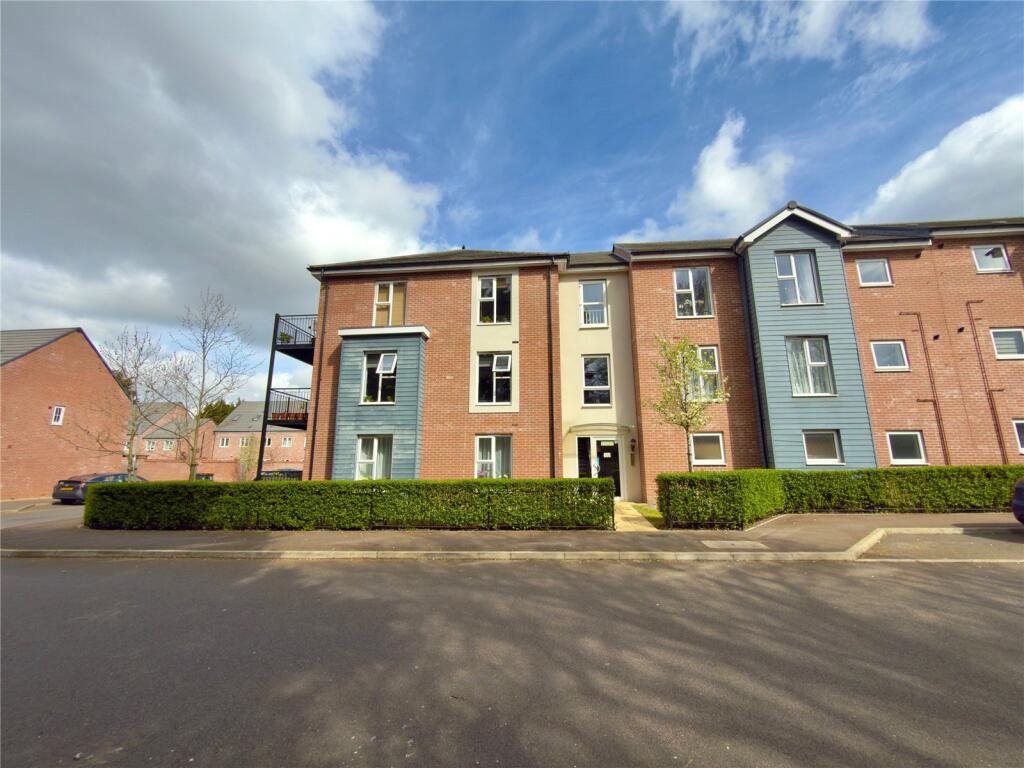 2 bed 1st Floor Flat for rent in Houghton Regis. From Alexander & Co - Dunstable