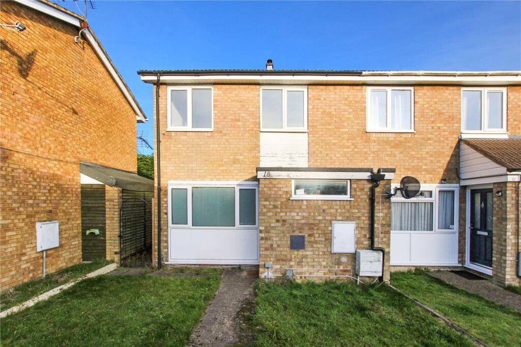 2 bed Mid Terraced House for rent in Houghton Regis. From Alexander & Co - Dunstable