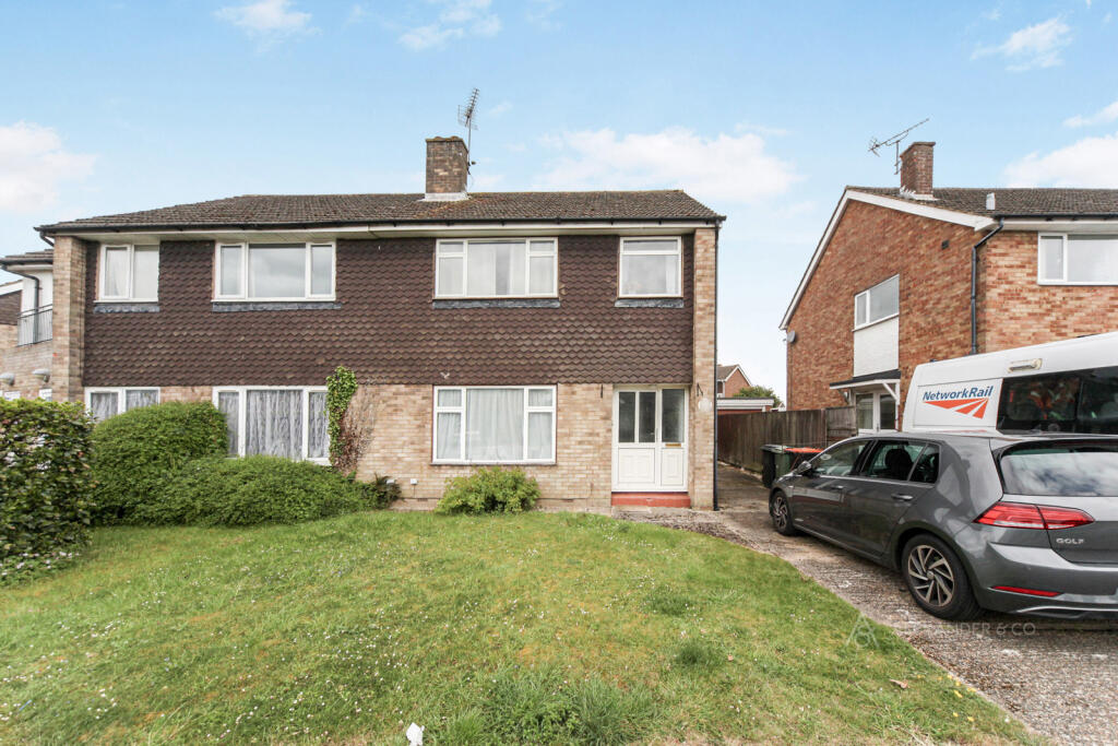 3 bed Detached for rent in Dunstable. From Alexander & Co - Dunstable