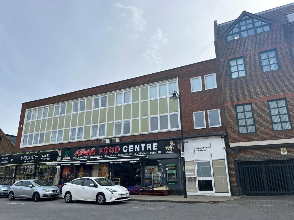2 bed Detached for rent in Dunstable. From Alexander & Co - Dunstable