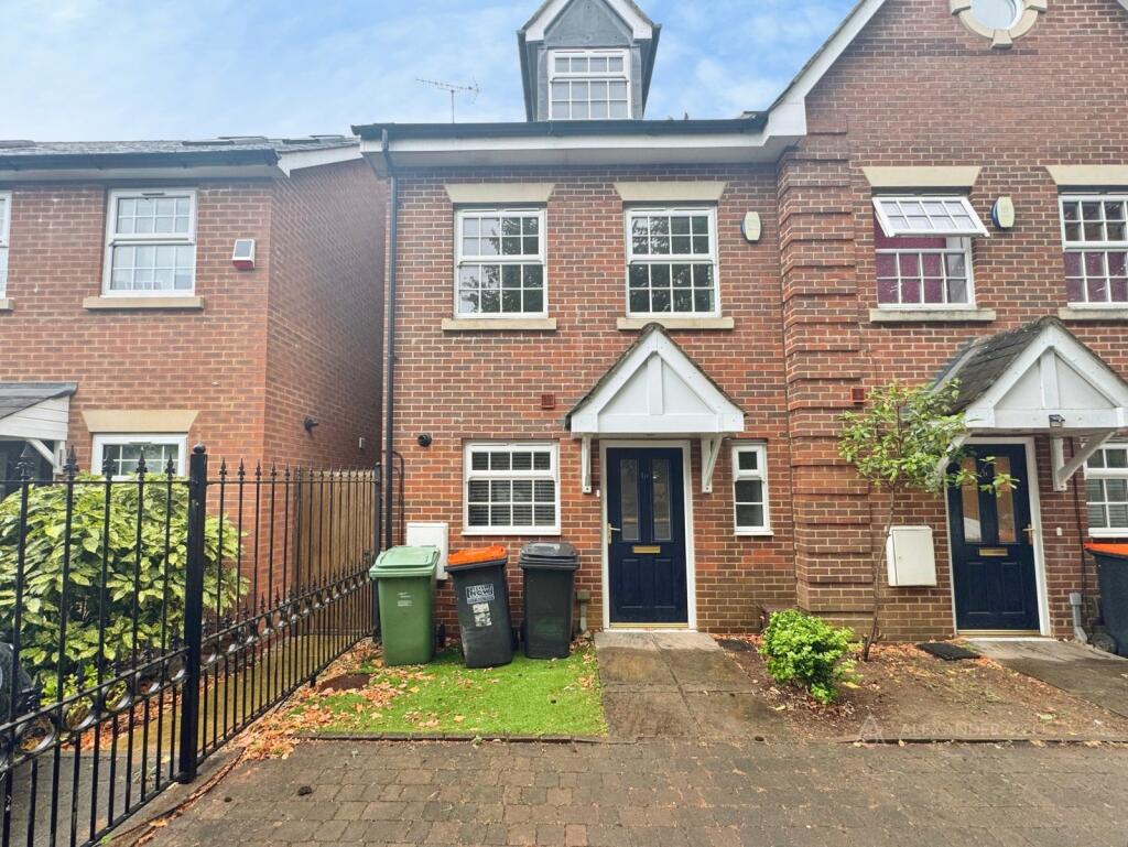 3 bed Mid Terraced House for rent in Dunstable. From Alexander & Co - Dunstable