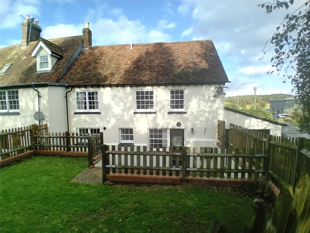 3 bed Detached for rent in Dunstable. From Alexander & Co - Dunstable 3 bed Detached for rent in Dunstable. From Alexander & Co - Dunstable