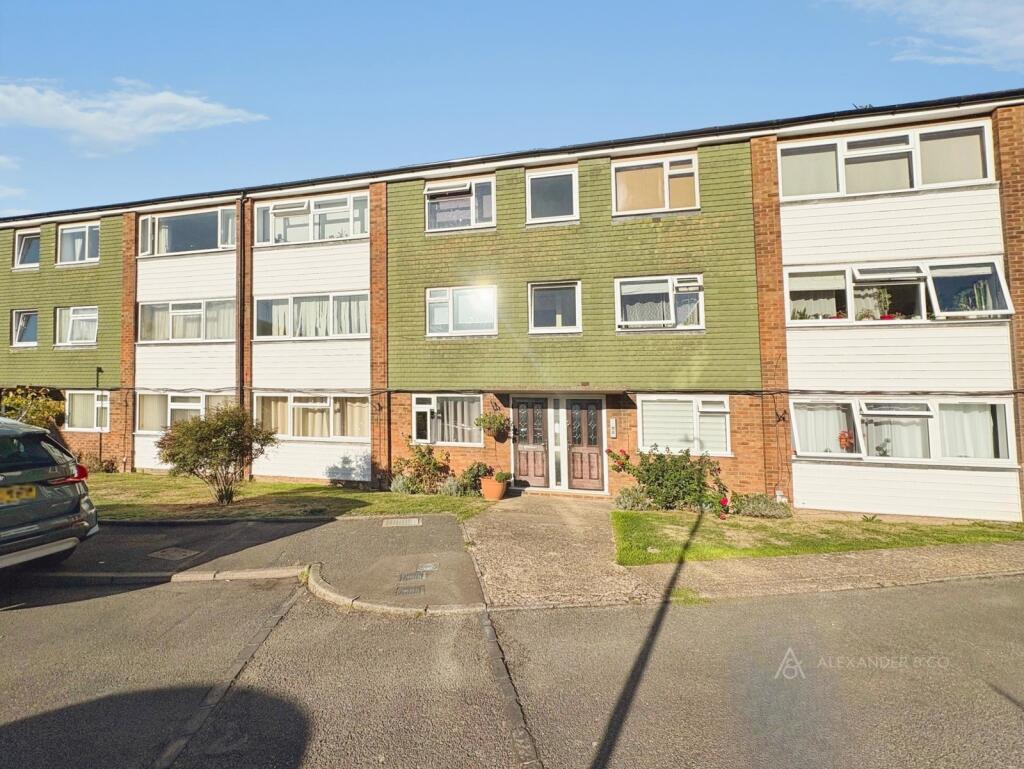 2 bed Detached for rent in Dunstable. From Alexander & Co - Dunstable 2 bed Detached for rent in Dunstable. From Alexander & Co - Dunstable