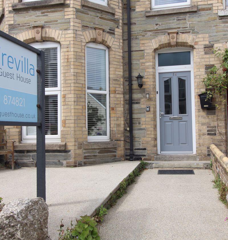 5 bed Detached for rent in Newquay. From Alexander May - Bristol