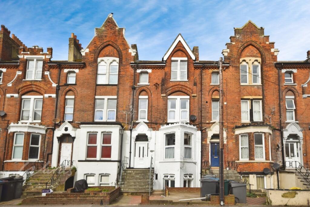 1 bed 1st Floor Flat for rent in Dover. From Wards - Lettings - Dover
