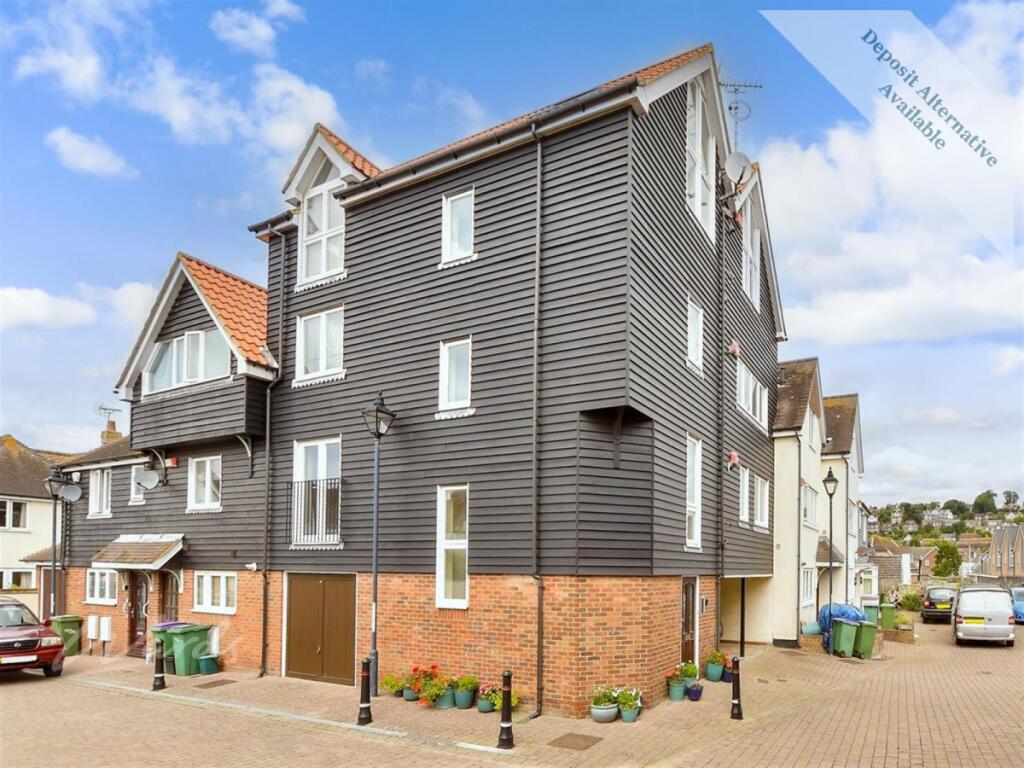 2 bed Apartment for rent in Hythe. From Wards - Lettings - Dover