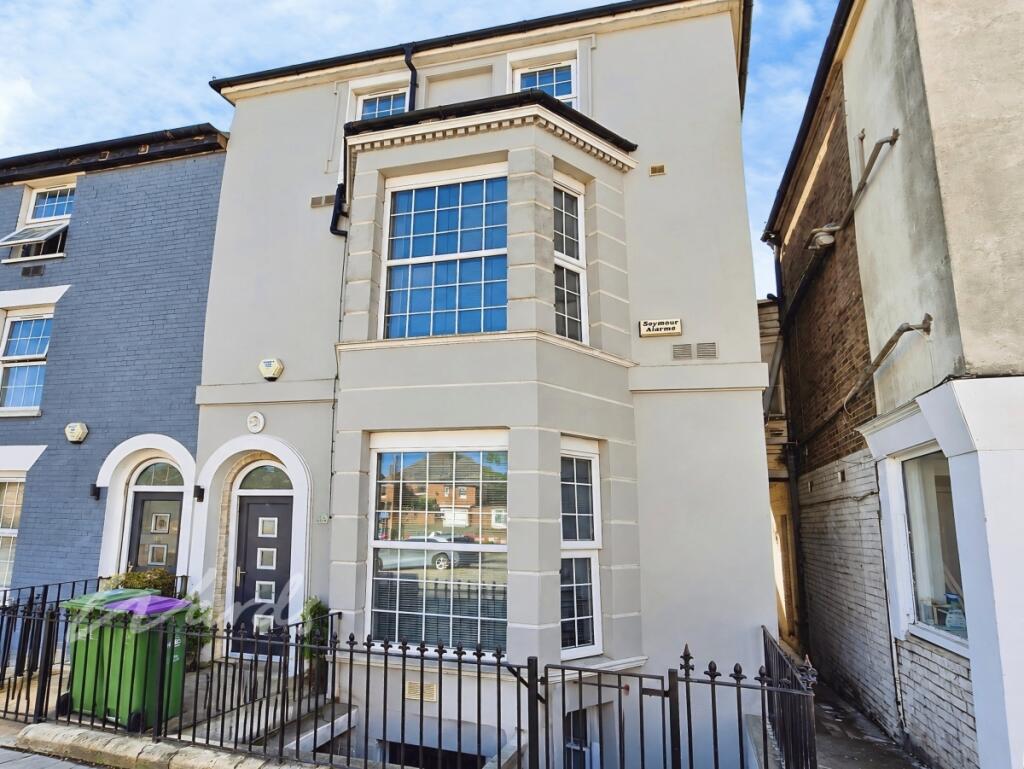 1 bed House Share for rent in Folkestone. From Wards - Lettings - Dover