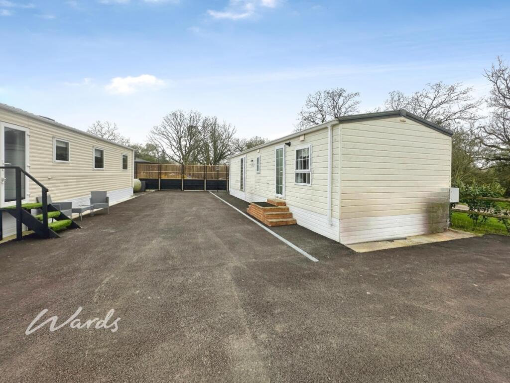 2 bed Caravan for rent in Waterman Quarter. From Wards - Lettings - Maidstone