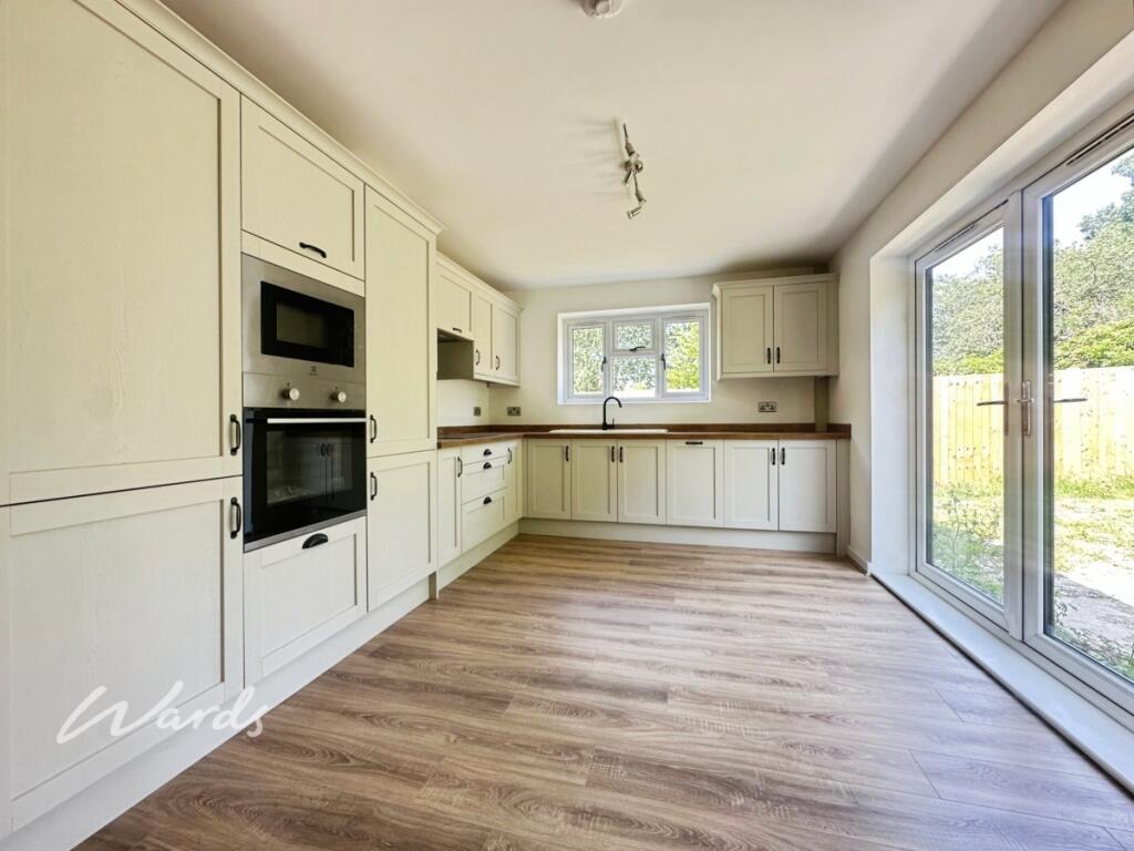 3 bed Semi Detached for rent in Staplehurst. From Wards - Lettings - Maidstone
