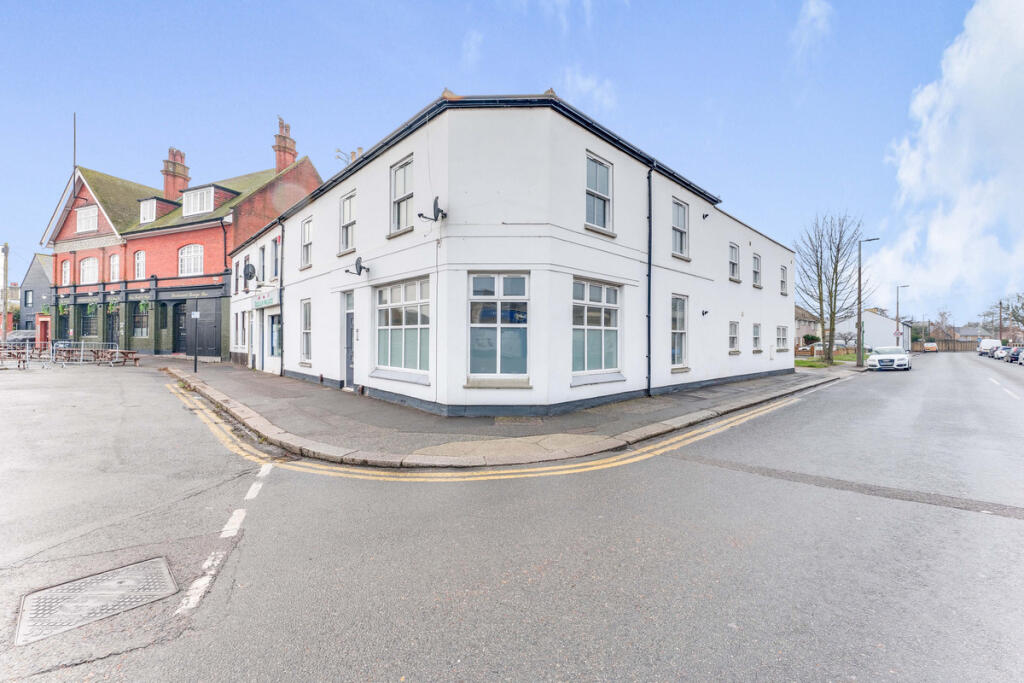 2 bed 1st Floor Flat for rent in Great Wakering. From Gilbert & Rose - Leigh-on-sea 2 bed 1st Floor Flat for rent in Great Wakering. From Gilbert & Rose - Leigh-on-sea