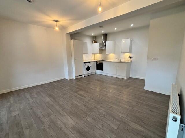 2 bed Apartment for rent in Faversham. From Wards - Lettings - Swale