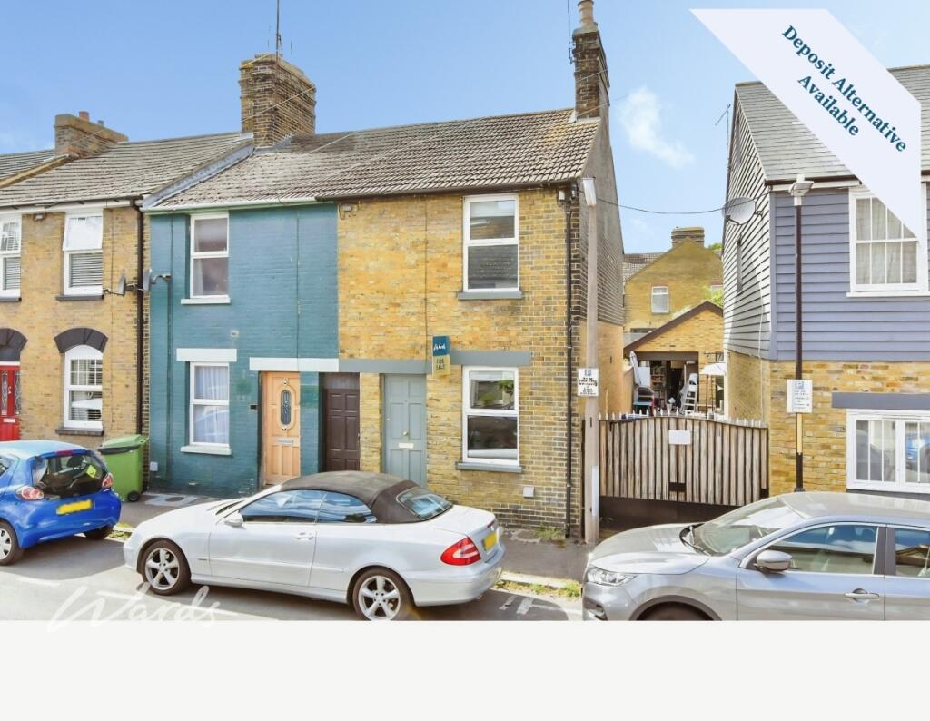 2 bed Mid Terraced House for rent in Faversham. From Wards - Lettings - Swale 2 bed Mid Terraced House for rent in Faversham. From Wards - Lettings - Swale