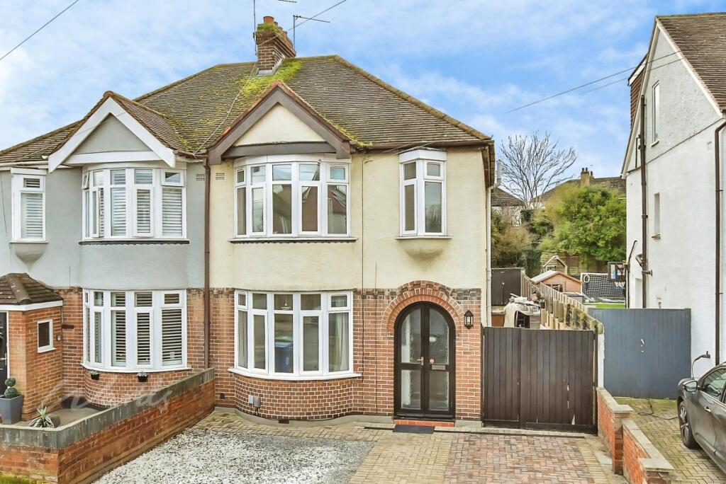 3 bed Semi Detached for rent in Sittingbourne. From Wards - Lettings - Swale