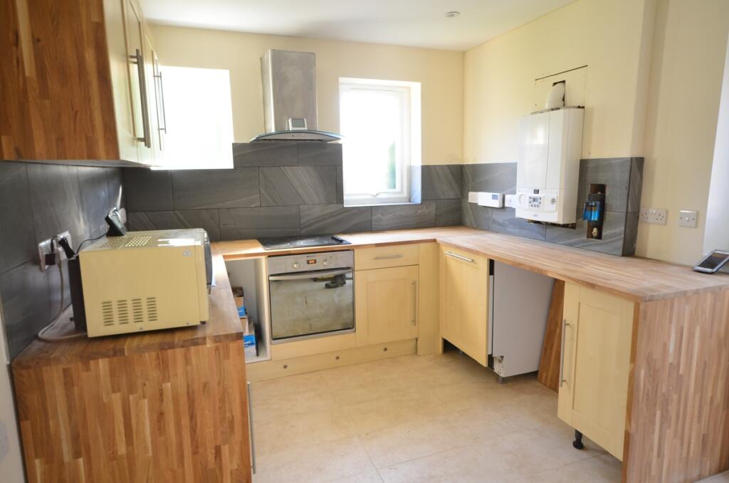 3 bed Semi Detached for rent in Sittingbourne. From Wards - Lettings - Swale