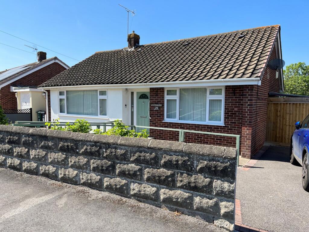 4 bed Bungalow for rent in Nailsea. From West Coast Properties - Nailsea