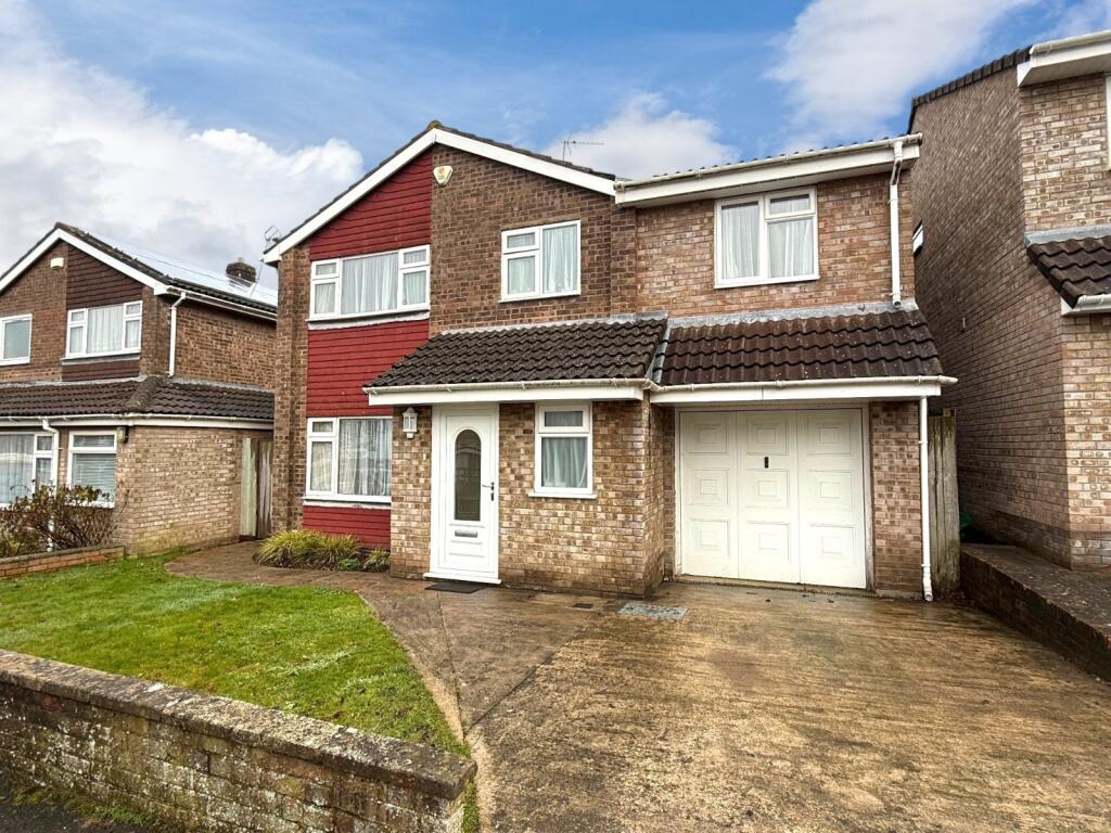 4 bed Detached for rent in Nailsea. From West Coast Properties - Nailsea