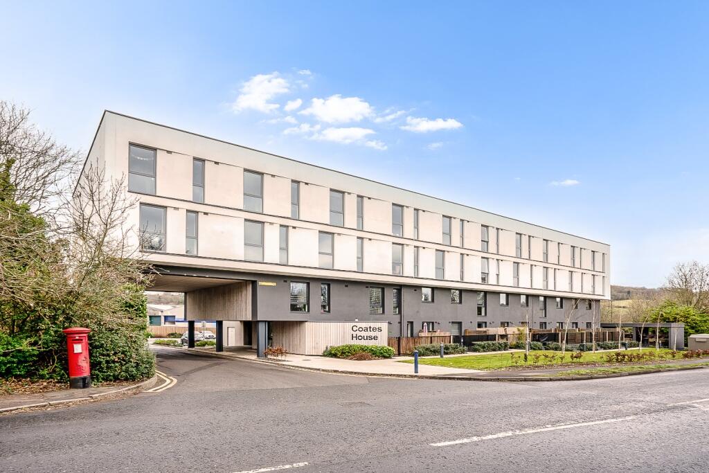 2 bed Apartment for rent in Nailsea. From West Coast Properties - Nailsea