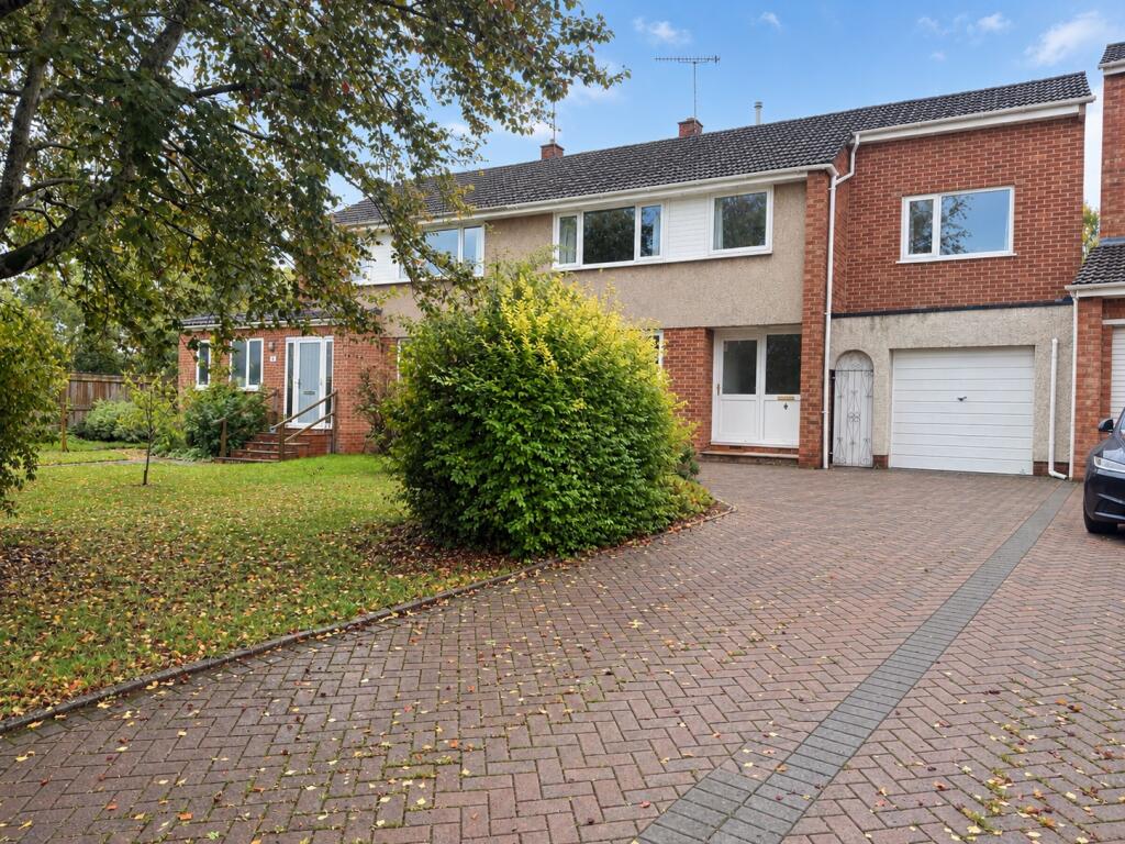 4 bed Detached for rent in Long Ashton. From West Coast Properties - Nailsea 4 bed Detached for rent in Long Ashton. From West Coast Properties - Nailsea