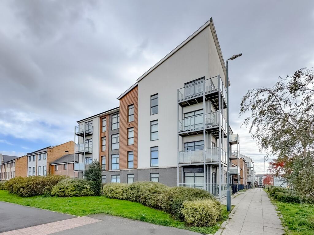 2 bed Apartment for rent in Filton. From West Coast Properties - Patchway