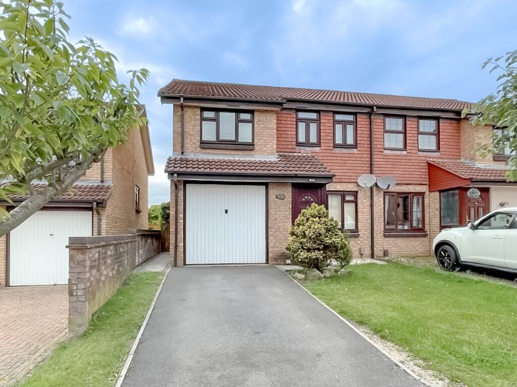 3 bed End of Terrace for rent in Bristol. From West Coast Properties - Patchway