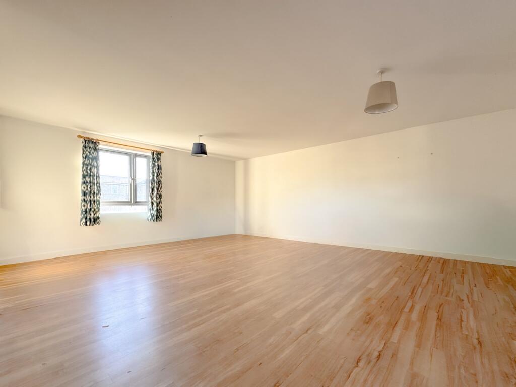2 bed Apartment for rent in Bristol. From West Coast Properties - Patchway