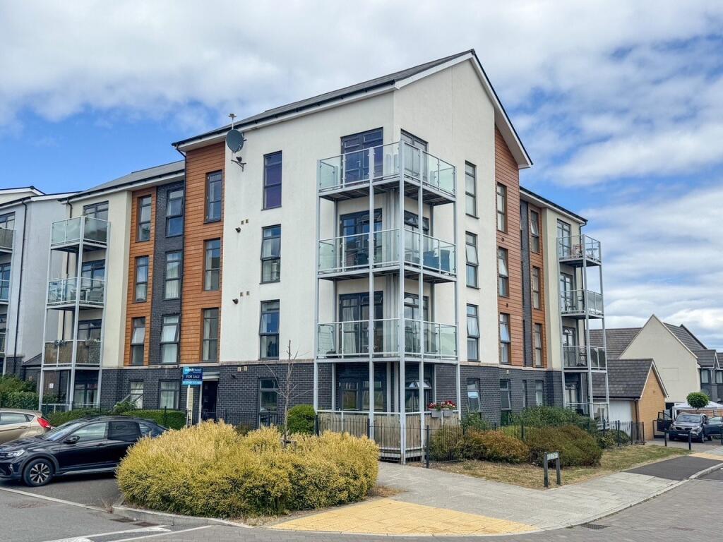 2 bed Apartment for rent in Filton. From West Coast Properties - Patchway 2 bed Apartment for rent in Filton. From West Coast Properties - Patchway