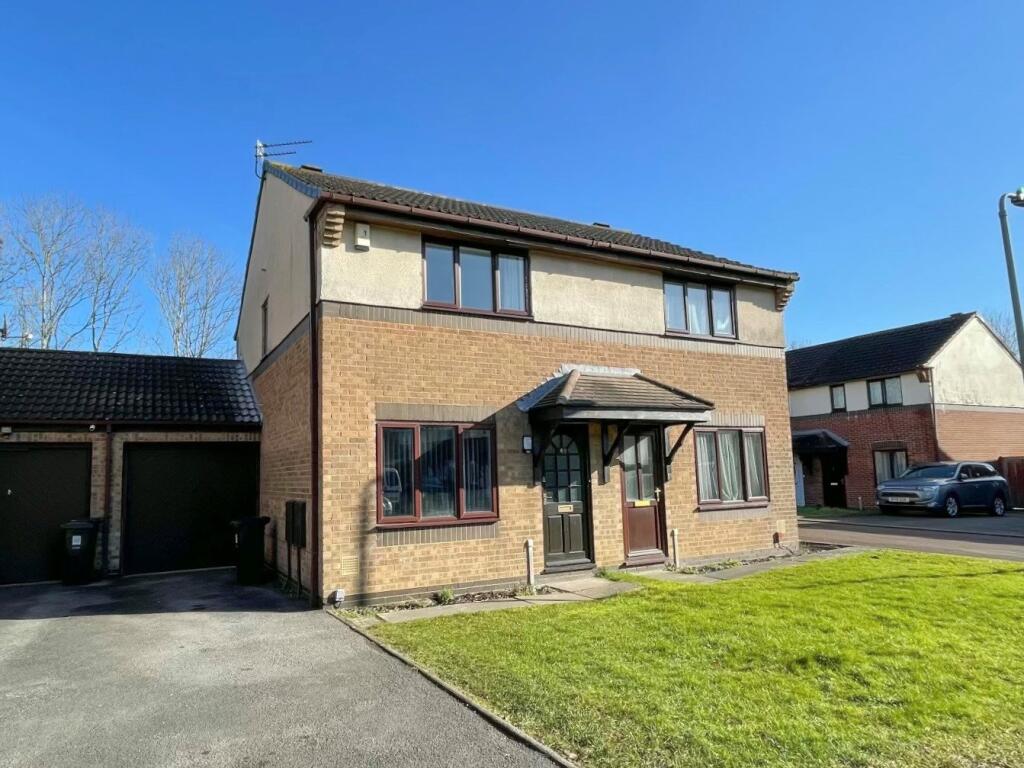 2 bed Semi Detached for rent in Almondsbury. From West Coast Properties - Patchway