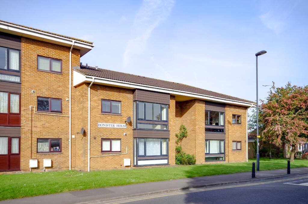 2 bed Apartment for rent in Bristol. From West Coast Properties - Patchway 2 bed Apartment for rent in Bristol. From West Coast Properties - Patchway