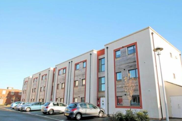 2 bed Apartment for rent in Portishead. From West Coast Properties - Portishead