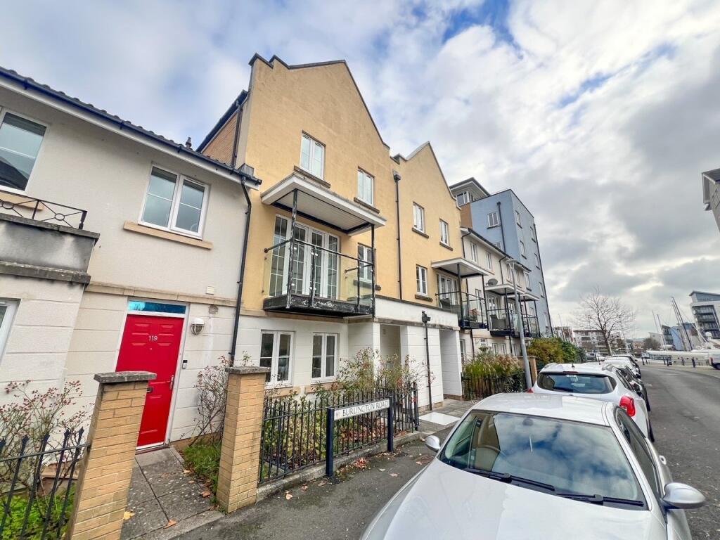 4 bed Mid Terraced House for rent in Portishead. From West Coast Properties - Portishead 4 bed Mid Terraced House for rent in Portishead. From West Coast Properties - Portishead