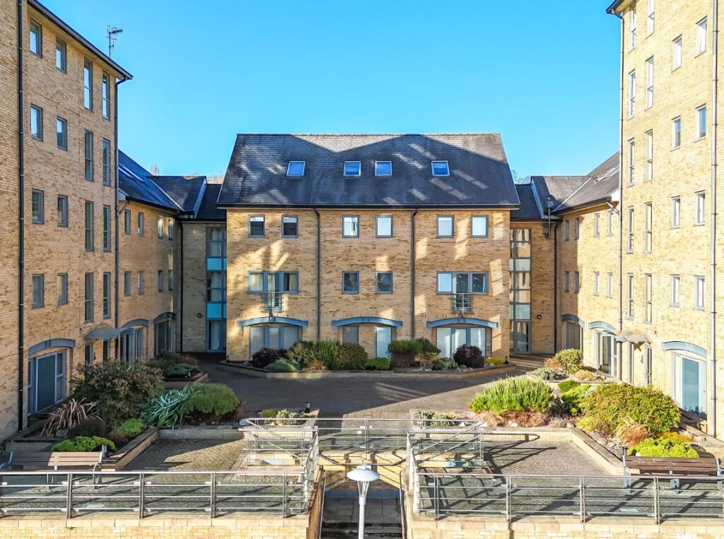 2 bed Apartment for rent in Portishead. From West Coast Properties - Portishead