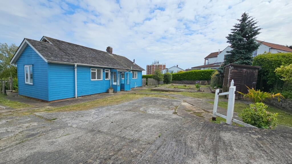 2 bed Bungalow for rent in Portishead. From West Coast Properties - Portishead