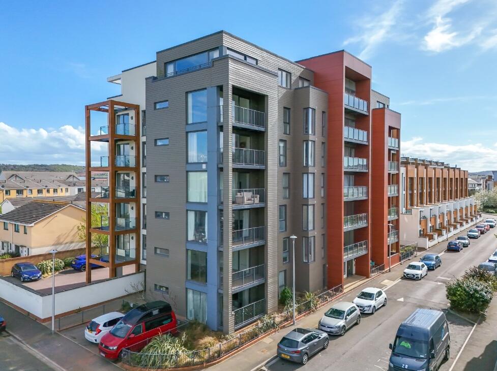 2 bed Apartment for rent in Portishead. From West Coast Properties - Portishead