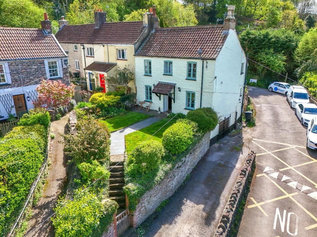 3 bed End of Terrace for rent in Clapton in Gordano. From West Coast Properties - Portishead 3 bed End of Terrace for rent in Clapton in Gordano. From West Coast Properties - Portishead