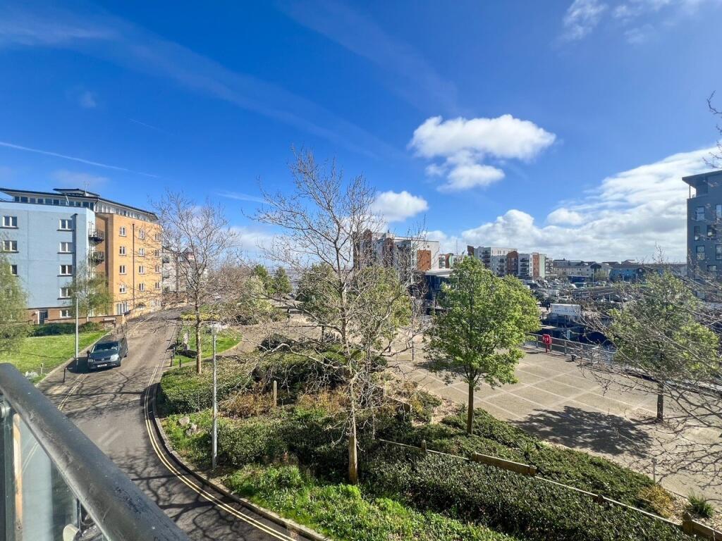 2 bed Apartment for rent in Portishead. From West Coast Properties - Portishead 2 bed Apartment for rent in Portishead. From West Coast Properties - Portishead