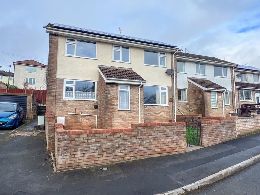 3 bed End of Terrace for rent in Portishead. From West Coast Properties - Portishead