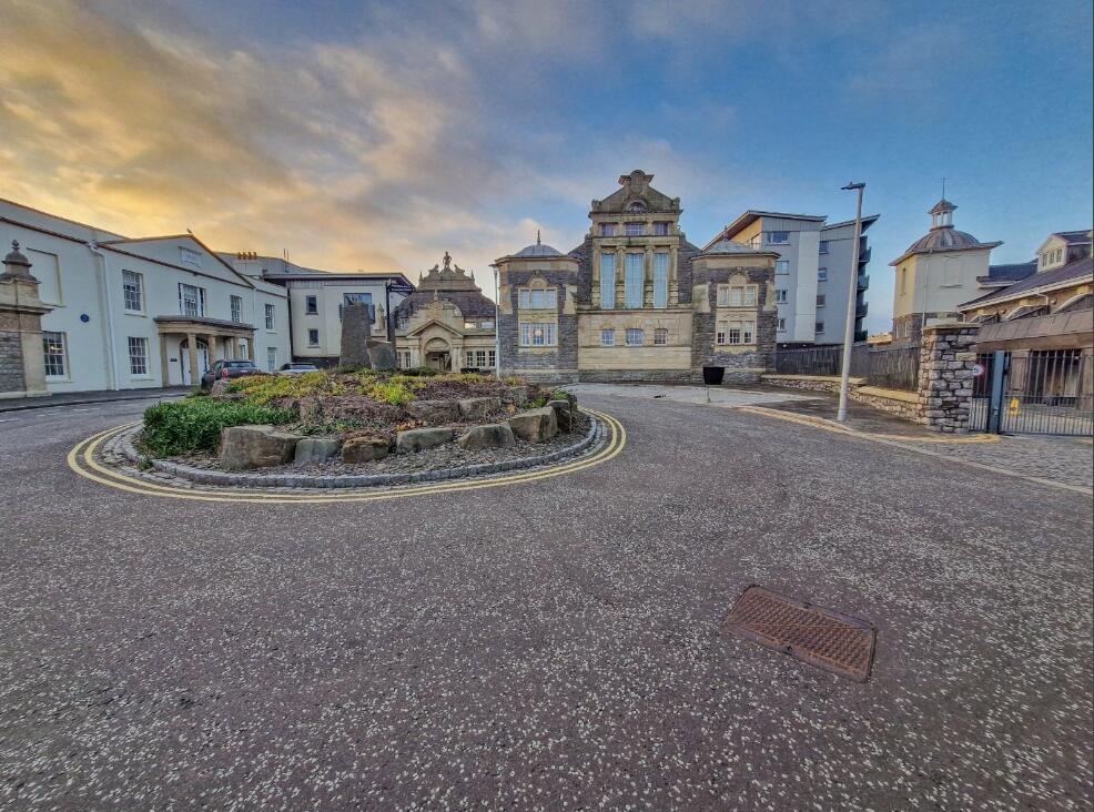 2 bed Apartment for rent in Weston-Super-Mare. From West Coast Properties - Weston Super Mare