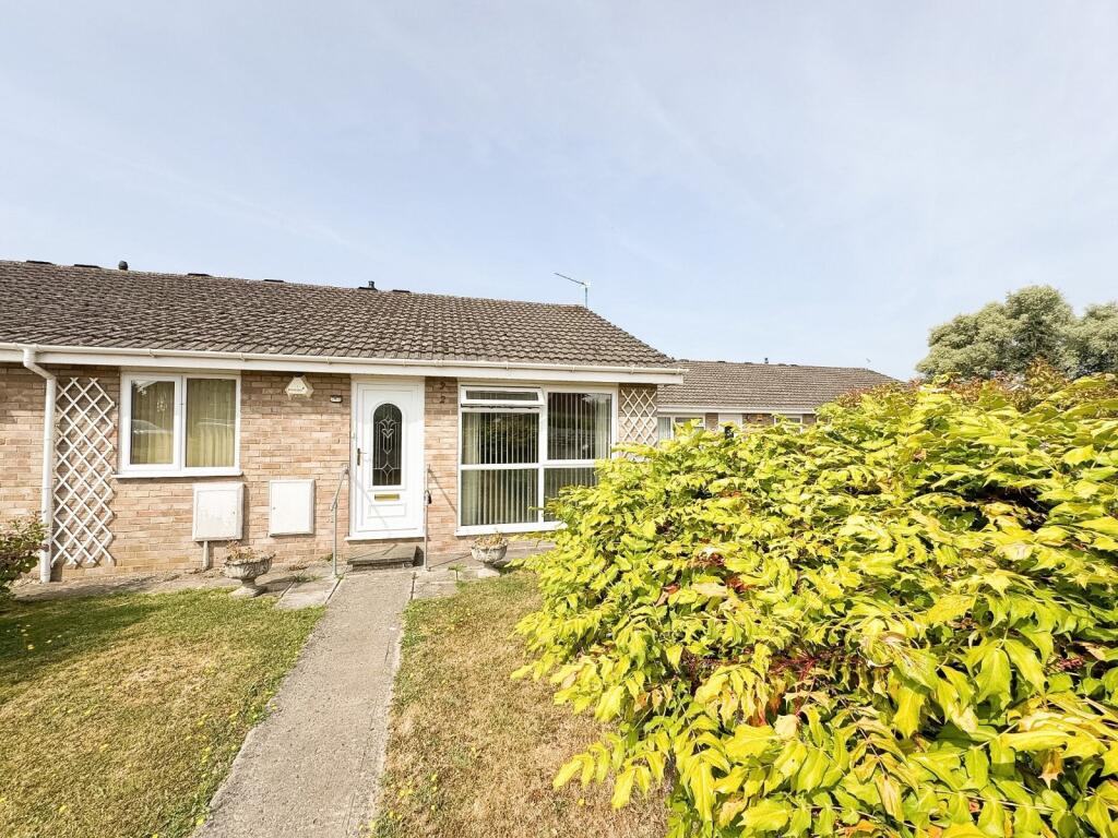 2 bed Bungalow for rent in Kewstoke. From West Coast Properties - Weston Super Mare