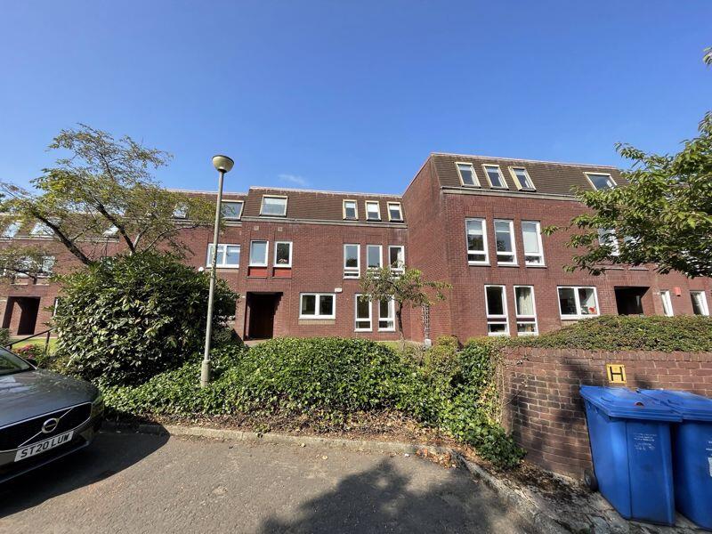 2 bed 1st Floor Flat for rent in Renfrew. From Westgate Estate Agents - Glasgow