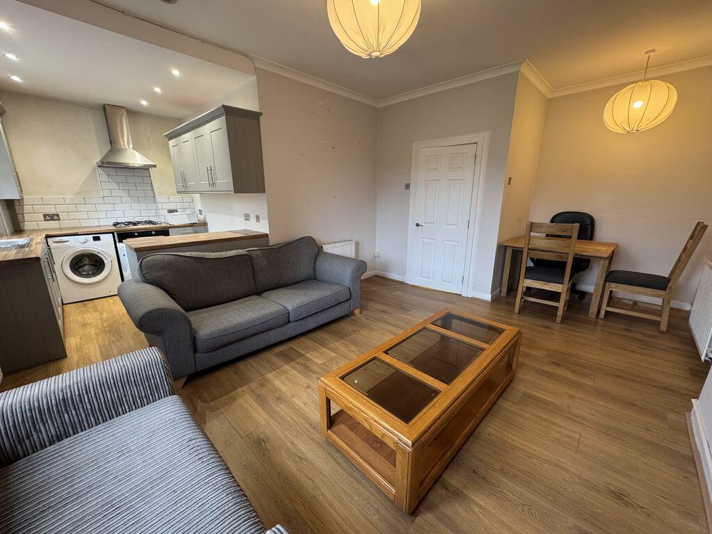 1 bed 1st Floor Flat for rent in Bearsden. From Westgate Estate Agents - Glasgow 1 bed 1st Floor Flat for rent in Bearsden. From Westgate Estate Agents - Glasgow