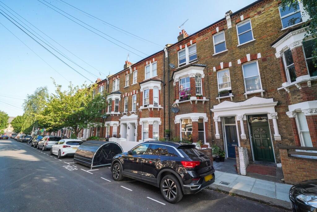 2 bed 1st Floor Flat for rent in Paddington. From Westways - London