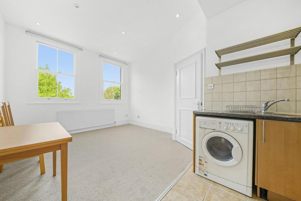 1 bed 1st Floor Flat for rent in Hornsey. From Westways - London