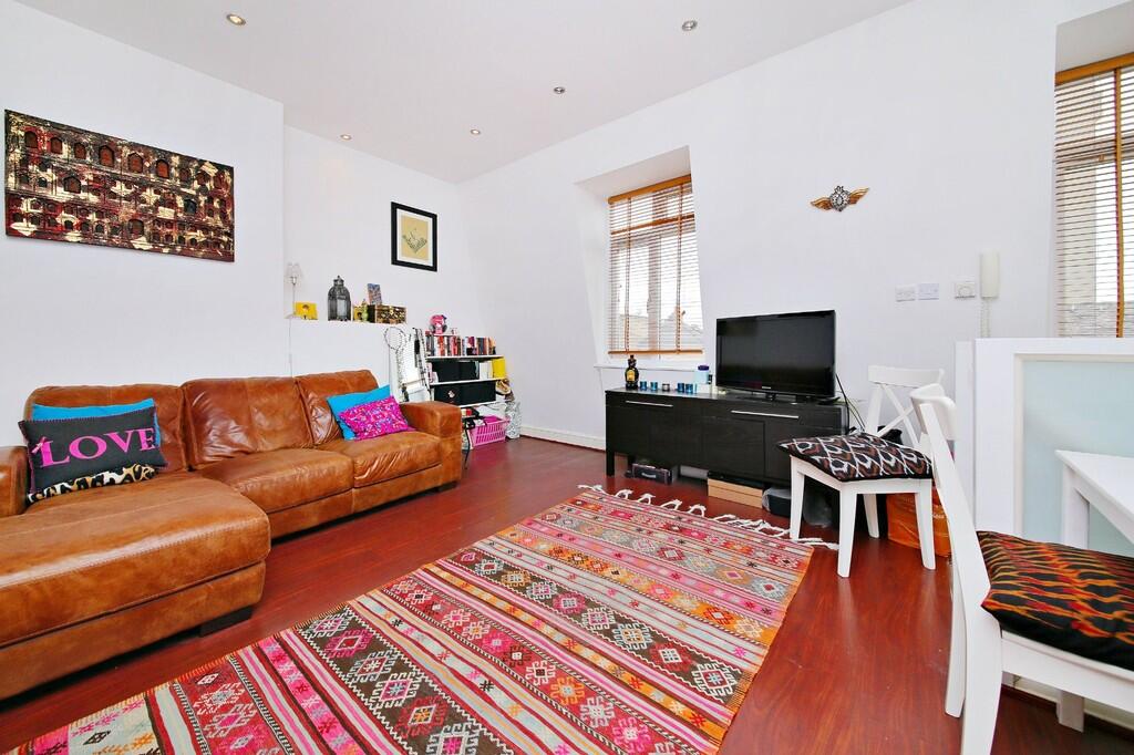 1 bed 1st Floor Flat for rent in Paddington. From Westways - London