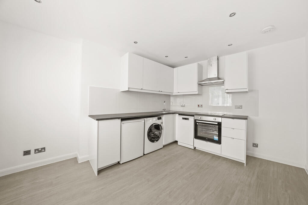 2 bed 1st Floor Flat for rent in Paddington. From Westways - London 2 bed 1st Floor Flat for rent in Paddington. From Westways - London
