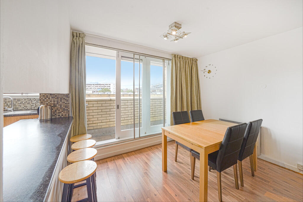 2 bed 1st Floor Flat for rent in Paddington. From Westways - London