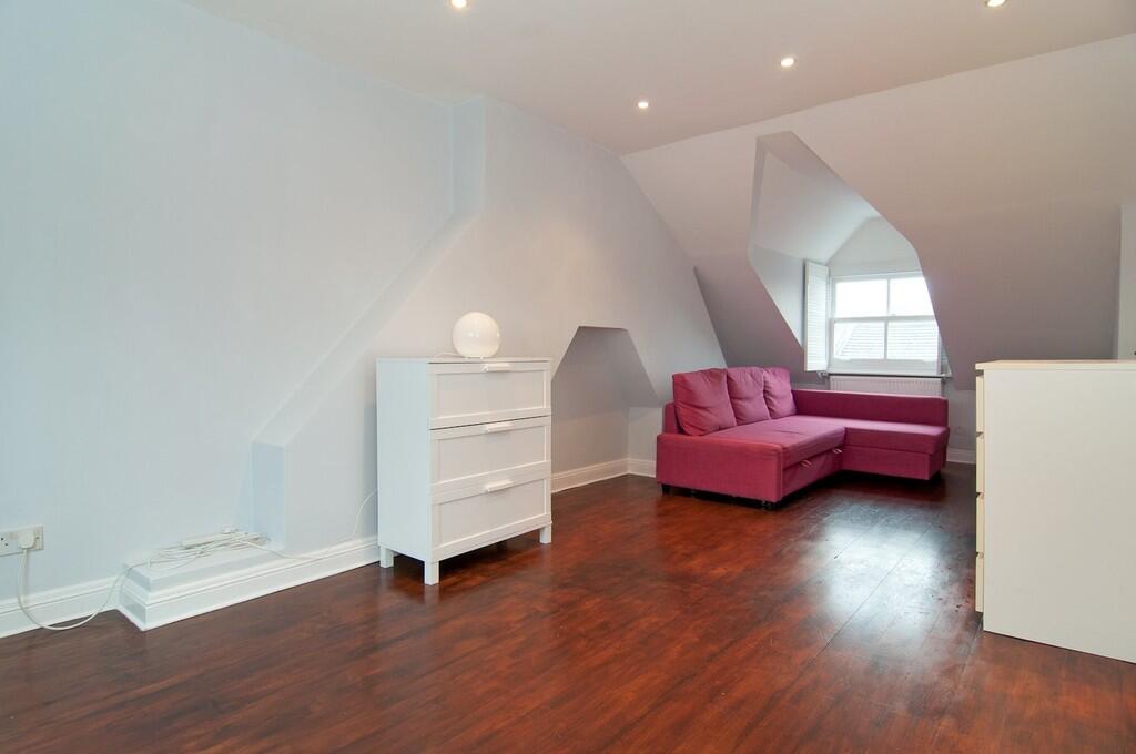 4 bed Studio for rent in Paddington. From Westways - London