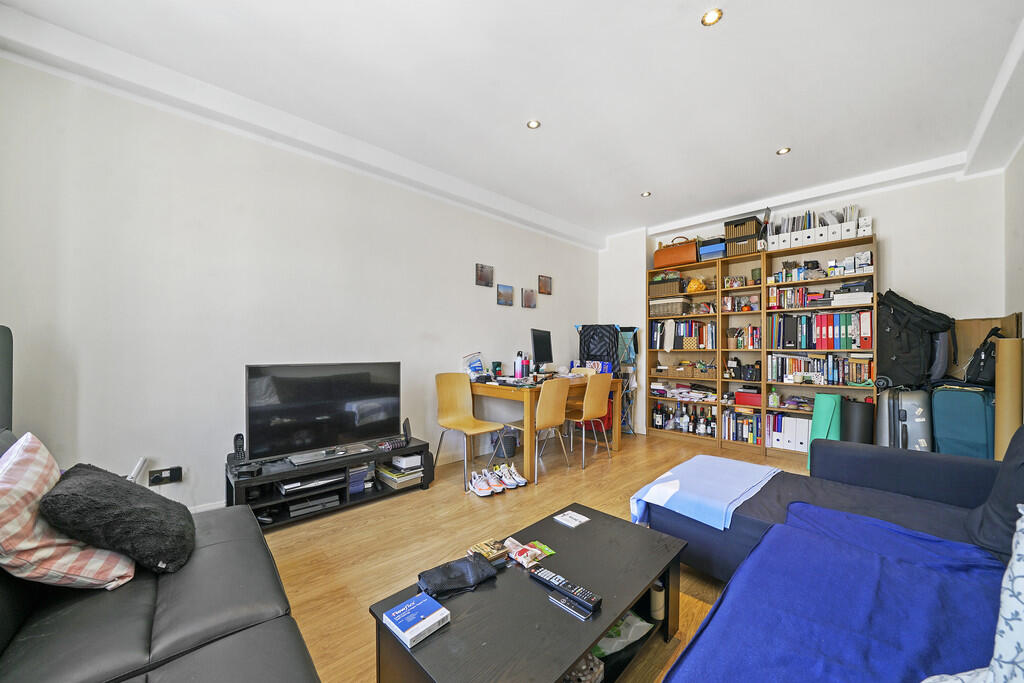 2 bed 1st Floor Flat for rent in Paddington. From Westways - London 2 bed 1st Floor Flat for rent in Paddington. From Westways - London