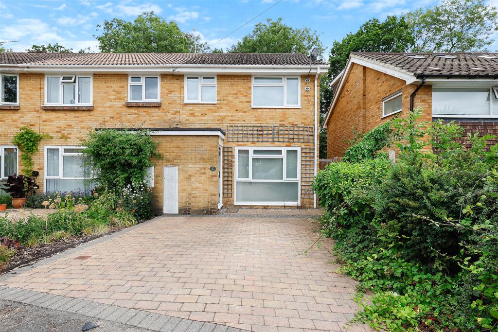 3 bed End of Terrace for rent in Oxted. From White & Sons - Oxted