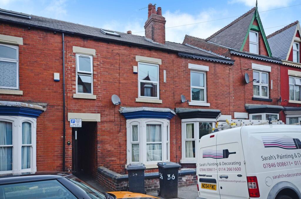 4 bed Mid Terraced House for rent in Long Line. From Whitehornes - Woodseats